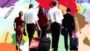 ரஷ்யாவை காலி செய்யும் பணக்காரர்கள்.. சொந்த நாட்டு மக்களே வெளியேறும் அவலம்.. ஏன்! 