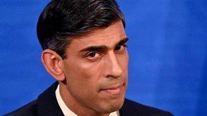 30 வருட உச்சத்தில் பணவீக்கம்.. சோகத்தில் மூழ்கிய பிரிட்டன்..! 