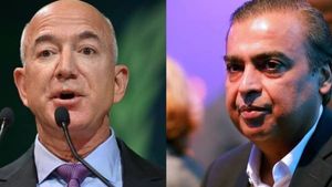 நேருக்கு நேர் மோதும் முகேஷ் அம்பானி, ஜெப் பெசோஸ்..! 
