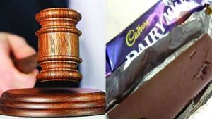 கேட்பரீஸ் சாக்லேட்டில் புழுக்கள்: ரூ.50 லட்சம் நஷ்ட ஈடு கேட்டவருக்கு கிடைத்த தீர்ப்பு என்ன தெரியுமா? 