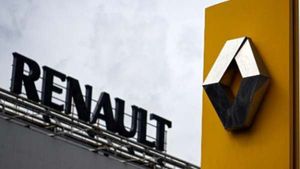 ரஷ்யா தொழிற்சாலையை 1 ரூபாய்க்கு விற்ற ரெனால்ட்.. என்ன காரணம்?