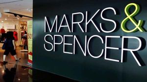 உக்ரைன் போர் எதிரொலி: ரஷ்யாவில் இருந்து வெளியேறுகிறதா மார்க்ஸ் &  ஸ்பென்ஸர் நிறுவனம்? 