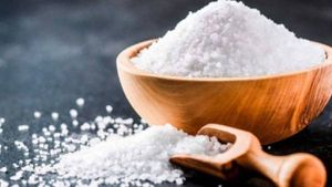 உப்பு உற்பத்தி 30% சரிவு.. விலை அதிகரிக்குமா? 