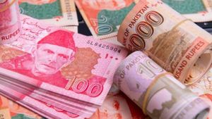 இந்திய ரூபாயை விடுங்க.. பாகிஸ்தானின் ரூபாய் நிலை என்ன தெரியுமா? 