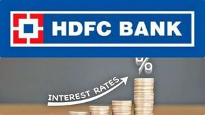  2 மாதத்தில் 5 முறை வட்டி அதிகரிப்பு.. ஹெச்டிஎஃப்சி வாடிக்கையாளர்கள் கவலை! 