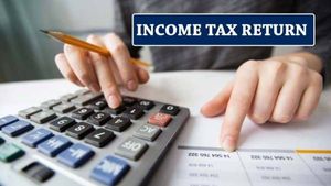 ITR 2022: வருமான வரி தாக்கலுக்கு அவசியம் இந்த 10 ஆவணங்கள் தேவை.. ! 