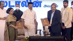  தமிழக அரசின் உயிர் தொழில்நுட்ப கொள்கை... ரூ.20,000 கோடி முதலீடு செய்ய திட்டம்! 