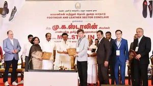 தமிழகத்தில் ரூ. 2,250 கோடி முதலீடு..உலக அரங்கில் மேக் இன் தமிழ்நாடு! 