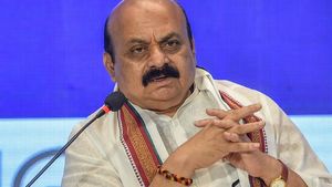 கர்நாடக அரசு அரசின் புதிய கொள்கை.. பிற மாநிலத்தவர்களுக்குப் பாதிப்பா..?! 