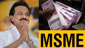 TN TReDS அமல்படுத்த 13 வங்கிகள் 1,391 கோடி ஒத்துகீடு.. முதல்வர் ஸ்டாலின் அறிவிப்பு..! 