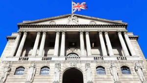 பேங்க் ஆப் இங்கிலாந்து எடுக்க போகும் முக்கிய முடிவு..  உலக நாடுகளுக்கு காத்திருக்கும் ஷாக் நியூஸ்! 