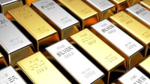 தங்கம் Vs வெள்ளி.. எது சிறந்த முதலீடு.. நீங்க எதில் செய்ய போறீங்க? 