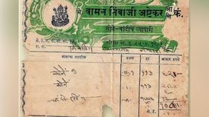 100 ரூபாய்க்கு ஒரு பவுன் தங்கம்.. வைரலாகும் நகை கடை பில்..!! 