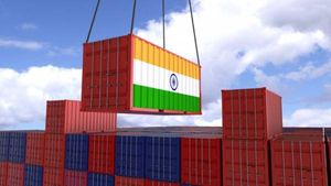 இந்தியாவின் ஏற்றுமதி 12% சரிவு.. இறக்குமதியும் வீழ்ச்சி தான்.. இனி கஷ்ட காலம் தான்! 