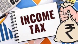 புதிய வருமான வரி Vs பழைய வருமான வரி.. பட்ஜெட் அறிவிப்புக்கு எது சிறந்தது.. எதில் சலுகைகள் அதிகம்! 