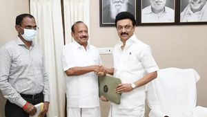 Tamilnadu Agri Budget சூப்பர் அறிவிப்பு.. வேளாண் பட்டதாரிகள் தொழில் தொடங்க ரூ.2 லட்சம் கடனுதவி..!