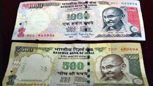 Fact Check: பழைய 500, 1000 ரூபாய் நோட்டுகள் மாற்றிக் கொள்ள அனுமதியா? உண்மை என்ன..? 