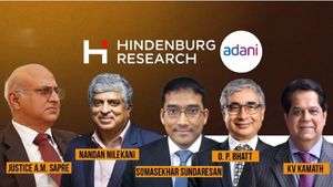 Adani - Hindenburg விவகாரம்: உச்சநீதிமன்ற நிபுணர் குழுவில் இருக்கும் 5 பேர் யார்..? 