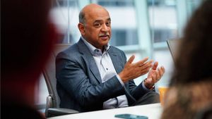 IBM சிஇஓ அரவிந்த் கிருஷ்ணா எச்சரிக்கை.. WFH கேட்டிங்கன்னா கரியர் அவ்வளவு தான்..! 