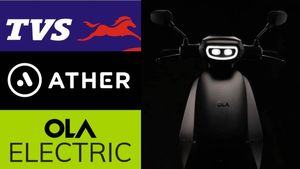 TVS, Ather, Ola கொடுத்த அதிர்ச்சி..! ஒரே நாளில் ரூ.17000 உயர்ந்த எலக்ட்ரிக் ஸ்கூட்டர் விலை..! 