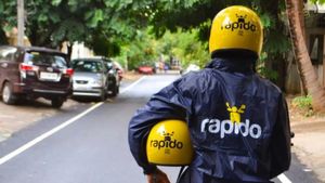 Rapido டிரைவராக வந்தது இவரா.. பெங்களூரில் நடந்த அக்கப்போர்..! 