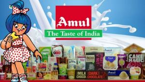 பால், ஐஸ்கிரீம் வியாபாரத்தில் இவ்வளவு லாபம் இருக்கா..? சிறிய முதலீட்டில் முதலாளி ஆகலாம்..! #Amul