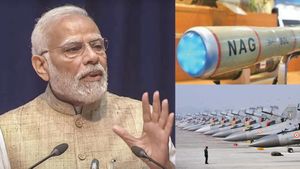 மோடி அரசின் மாஸ் அறிவிப்பு.. Dhruvastra ஏவுகணை, 12 Su-30 MKI ஜெட் விமானம் வாங்க ஒப்புதல்..! 