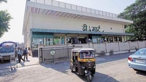 டிமார்ட் ராதாகிஷன் தமனி வீட்டில் பணமழையாம்..! 