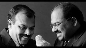 உடுமலைப்பேட்டையில் உருவான பிஸ்னஸ், இந்திய முழுவதும் விரிவாக்கம்.. வியக்கவைக்கும் கதை..!! 