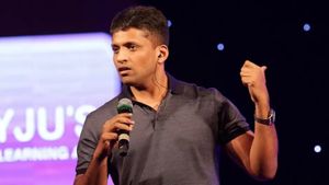 பைஜூஸ் எதிர்காலம் இன்று முடிவு.. ரவீந்திரன் குடும்பம் வெளியேற்றப்படுமா..? 