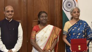 25 கோடி மக்களை வறுமையில் இருந்து மீட்ட அரசு - நிதியமைச்சர் நிர்மலா சீதாராமன் 