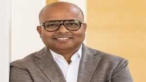கழிவறைகூட இல்லாத வீட்டில் வசித்தவர் இன்றைக்கு ரூ.33,000 கோடி நிறுவனத்துக்கு அதிபதி