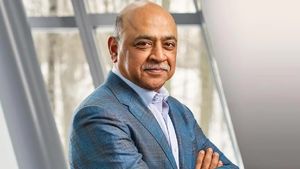 312 மடங்கு அதிக சம்பளம் வாங்கும் IBM சிஇஓ அரவிந்த் கிருஷ்ணா.. ஒரு மாசம் சம்பளம் எவ்வளவு தெரியுமா?! 