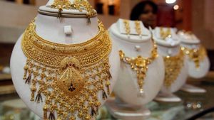 தங்கம் விலையை கேட்டாலே கண்ணீர் வருது.. ஒரே நாளில் ரூ.350 உயர்வு.. அதிர்ச்சியில் மக்கள்..!! 