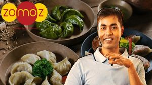 மோமோ விற்கும் விஞ்ஞானி.. வருஷம் ரூ.25 கோடி வருமானம்..! ஷாக்கான மக்கள்..!