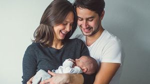 புதிதாகப் பிறந்த குழந்தையின் நிதி எதிர்காலத்தை பாதுகாக்க உதவும் 7 வழிகள்..இதை நோட் பண்ணுங்க! 