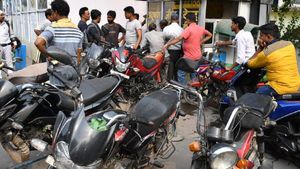 மாசுக்கட்டுப்பாடு சான்று இல்லாத வாகனங்களுக்கு ரூ.10,000 அபராதம் விதிப்பு அமல்..!