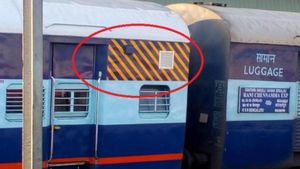  ரயில் பெட்டியில பச்சை, மஞ்சள், வெள்ளை கோடுகள் இருப்பது எதற்காக தெரியுமா..?