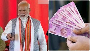 மோடியின் வாரணாசி பயணம்.. மக்களின் வங்கி கணக்கில் வந்த 2000 ரூபாய்..!! 