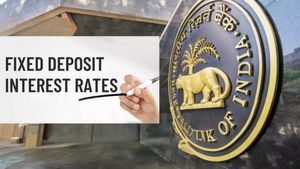 பல்க் FD டெபாசிட் அடிப்படை வரம்பு ரூ. 3 கோடியாக உயர்வு.. RBI அதிரடி அறிவிப்பு!