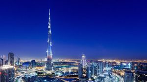 உலகின் மிக உயரமான கட்டடமான Burj Khalifa ஓனர் யார் தெரியுமா? 