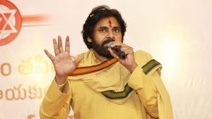  எனக்கு சம்பளம் வேண்டாம்!! – ஆந்திர துணை முதலமைச்சர் பவன் கல்யாண் அறிவிக்க காரணம் என்ன?