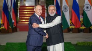 ஒருபக்கம் NATO, மறுபுறம் உக்ரைன்.. சூட்டை ஏத்தும் மோடி - புடின் சந்திப்பு! இந்தியா மாஸ்டர் ஸ்ட்ரோக்! 