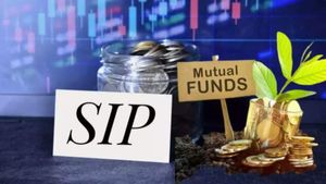 ரூ, 10,000 SIP முதலீடு ரூ. 16 லட்சமாக மாறிய அதிசயம்.. இந்த ஃபண்டில் நீங்க முதலீடு செஞ்சிருக்கீங்களா?