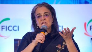 அதானி மற்றும் செபி மீது குற்றச்சாட்டுகளை வைக்கும் ஹிண்டன்பர்க்.. நாளை மார்க்கெட் ரத்தக்களரி தான்! 