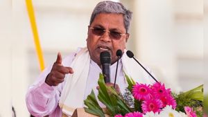 8 மாநில முதல்வர்களுக்கு அழைப்பு! கர்நாடக CM சித்தராமையா ஏற்பாடு செய்த மாநாடு.. எதற்காகத் தெரியுமா? 