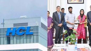 தெலுங்கானா உடன் HCL புதிய ஒப்பந்தம்.. புது ஆபீஸ்.. புதுசா 5,000 பேருக்கு வேலை..! 