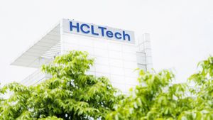 காட்ஸ் ஓன் கன்ட்ரி-யில் அதிரடி காட்டும் HCL.. சேட்டனும், சேச்சியும் செம ஹேப்பியாம்..!! 