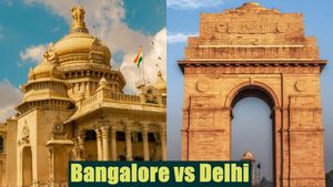  பெங்களூரு vs டெல்லி.. பற்றி எரியுதே.. இணையத்தில் நடக்கும் வார்த்தை போர்..!!