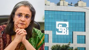 PAC கூட்டத்திற்கு வராத செபி தலைவர் மாதபி புரி புச்.. கூட்டத்தை ஒத்திவைத்த வேணுகோபால்..! 